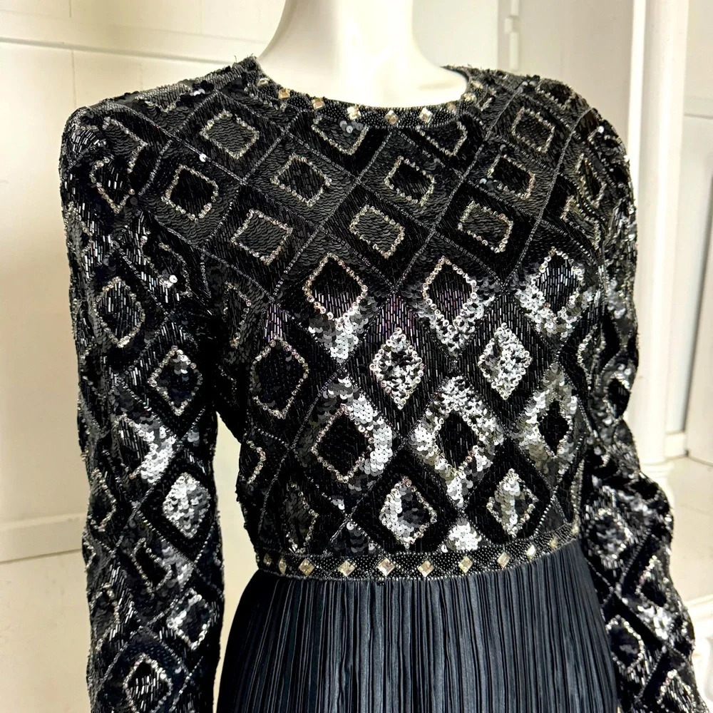 💎 80s - Y2K George Williams NY Black Beaded Pleated Evening